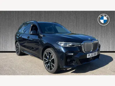 Begagnad BMW X7 M Sport 335 HK (246 kW) 2022 Svart SUV