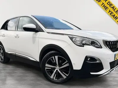 Used Peugeot 3008 Allure 120 HP (88 kW) 2018 White SUV