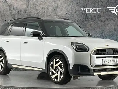 Używany Mini Countryman Exclusive 218 KM (160 kW) 2026 SUV