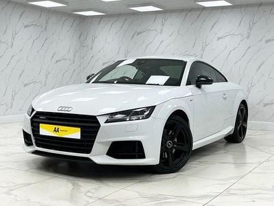 Used Audi TT Black Edition 230 HP (169 kW) 2016 White Coupe