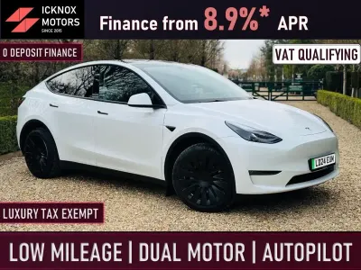 Begagnad Tesla Model Y Long Range AWD 378 kW (514 HK) 2024 Vit SUV