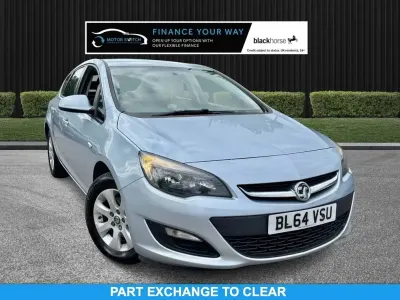 Second-hand Vauxhall Astra Design Edition 136 CP (100 kW) 2015 Argintiu Hatchback