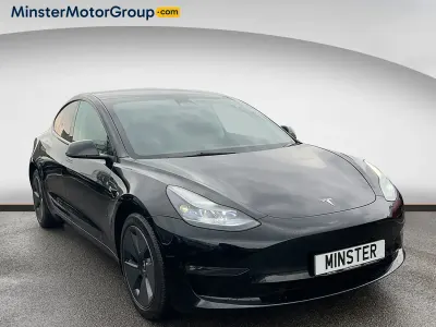 Używany Tesla Model 3 Long Range RWD 235 kW (320 KM) 2023 Czarny Sedan/Limuzyna