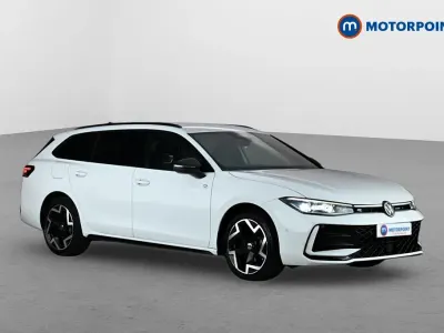 Used VW Passat R-line 272 HP (200 kW) 2025 White Estate