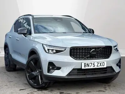Used Volvo XC40 Plus 163 HP (119 kW) 2025 Grey SUV