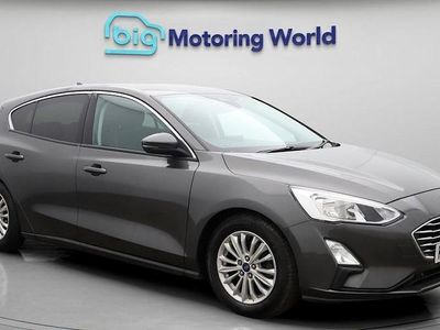 Used Ford Focus Titanium 125 HP (91 kW) 2019 Grey Hatchback