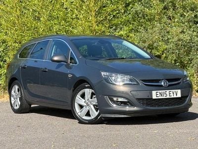 Grey Used 2015 Vauxhall Astra SRi Estate | £7,870 (Fair price)