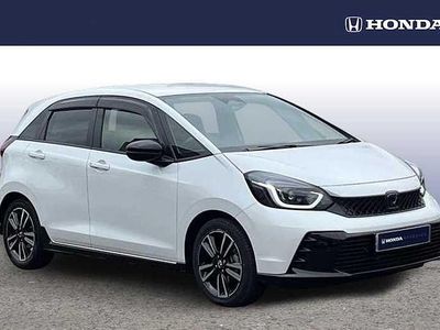 Used Honda Jazz Hybrid 109 HP (80 kW) 2023 White Hatchback