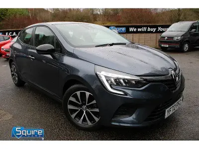 Used Renault Clio V Evolution 90 HP (66 kW) 2022 Grey Hatchback