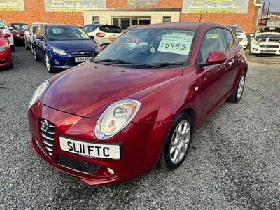 Used Alfa Romeo MiTo Lusso 135 HP (99 kW) 2011 Red Hatchback