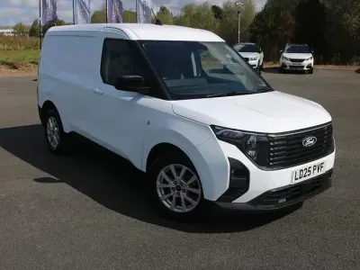 Used Ford Transit Courier Limited 125 HP (91 kW) 2025 White Van
