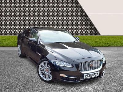 Jaguar XJ