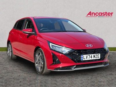 Used Hyundai i20 Premium 90 HP (66 kW) 2024 Red Hatchback
