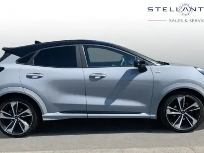 Usado Ford Puma ST-Line X 153 CV (112 kW) 2021 Gris SUV