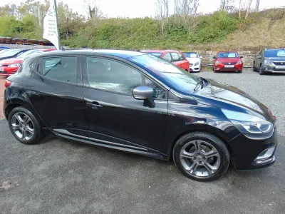 Used Renault Clio Dynamique 2017 Black Hatchback