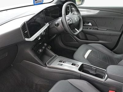 Used Vauxhall Mokka Ultimate 128 HP (94 kW) 2025 White SUV