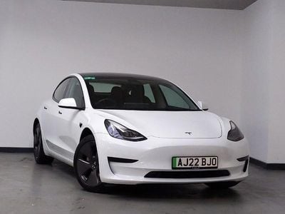 Used Tesla Model 3 RWD 208 kW (283 HP) 2022 White Sedan