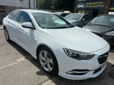 Used Vauxhall Insignia Sport 2018 White Hatchback