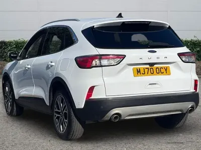 Used Ford Kuga Titanium 150 HP (110 kW) 2020 White SUV
