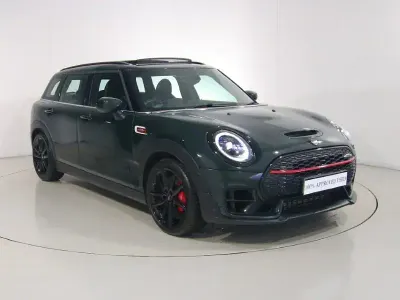 Usado Mini John Cooper Works Clubman 302 CV (222 kW) 2022 Verde Familiar