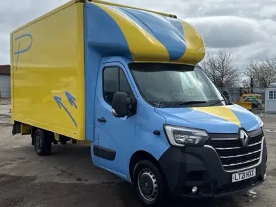 Used Renault Master Komfort 145 HP (106 kW) 2021 Blue MPV