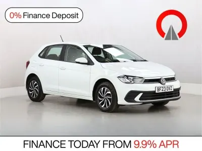 Begagnad VW Polo Life 80 HK (58 kW) 2023 Vit Halvkombi