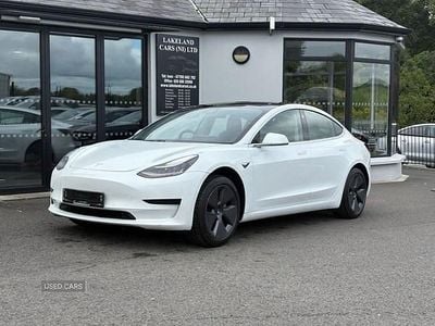 Used Tesla Model 3 Standard Range 239 kW (325 HP) 2020 White Sedan