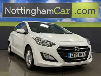 Used Hyundai i30 SE 110 HP (80 kW) 2015 White Hatchback