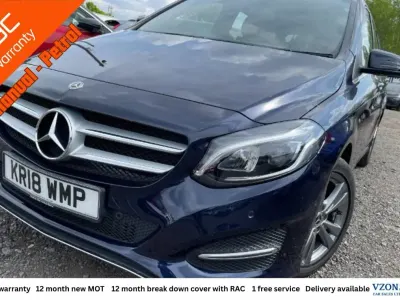 Usado Mercedes B180 Exclusive 2018 Azul Monovolume