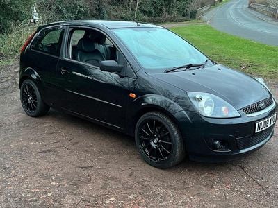 Black Used 2008 Ford Fiesta Style Hatchback | £2,995 (Fair price)