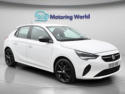 Used Vauxhall Corsa 75 HP (55 kW) 2020 White Hatchback