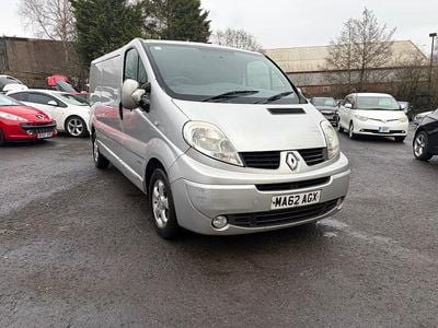 Used Renault Trafic 115 HP (84 kW) 2012 Silver MPV