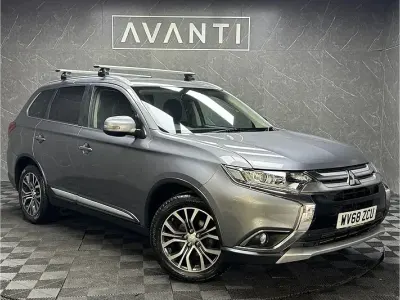 Used Mitsubishi Outlander 2018 Grey SUV