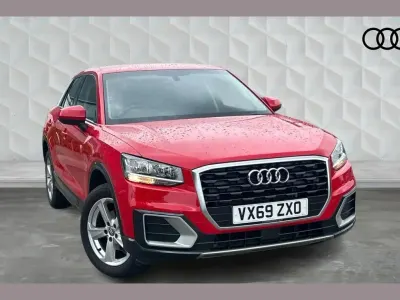 Used Audi Q2 Sport 116 HP (85 kW) 2019 Red SUV