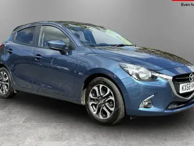Used Mazda 2 Inclusive 90 HP (66 kW) 2018 Blue Hatchback