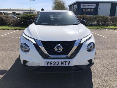 Usado Nissan Juke Visia 115 CV (84 kW) 2022 Blanco SUV