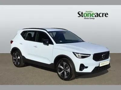 Novo Volvo XC40 Plus 161 HP (118 kW) 2026 Azul SUV