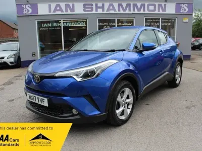 Used Toyota C-HR 113 HP (83 kW) 2017 Blue SUV