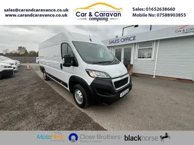Used Peugeot Boxer 140 HP (102 kW) 2021 White Van