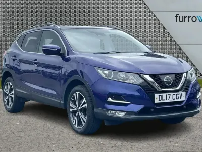 Used Nissan Qashqai N-Connecta 115 HP (84 kW) 2017 Blue SUV