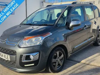 Used Citroën C3 SELECTION 90 HP (66 kW) 2014 MPV