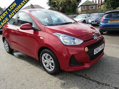 Usado Hyundai i10 SE 87 HP (63 kW) 2018 Vermelho Citadino