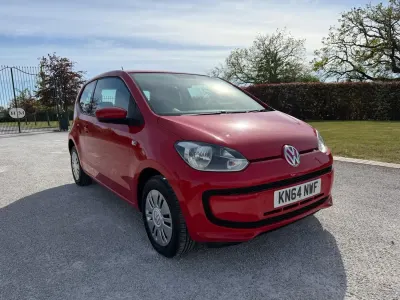 Begagnad VW up! move up! 2014 Röd Halvkombi