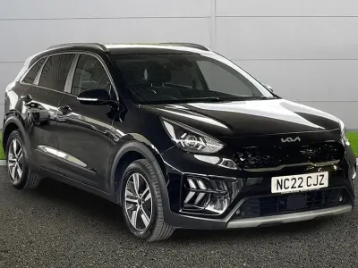 Begagnad Kia Niro 139 HK (102 kW) 2022 Svart SUV