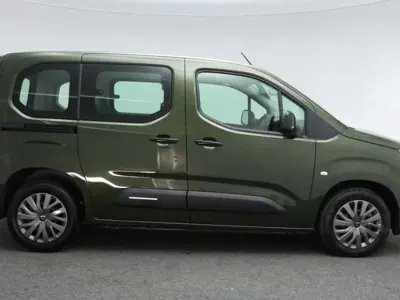 New Citroën e-Berlingo 108 HP (79 kW) 2026 Green MPV