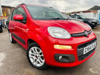 Used Fiat Panda Lounge 85 HP (62 kW) 2014 Red Hatchback
