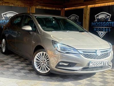 Used Vauxhall Astra Elite 150 HP (110 kW) 2017 Grey Hatchback