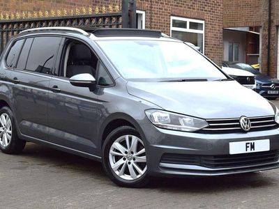 Used VW Touran Family 150 HP (110 kW) 2020 Grey MPV