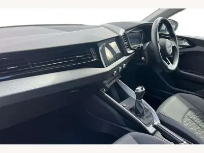 Used Audi A1 Sport 95 HP (69 kW) 2023 White SUV