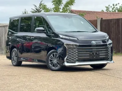 New Toyota Voxy 2025 Black MPV